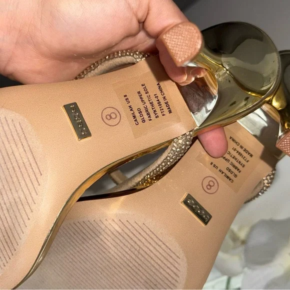Bebe Gold heels Size8 - Picture 4 of 5